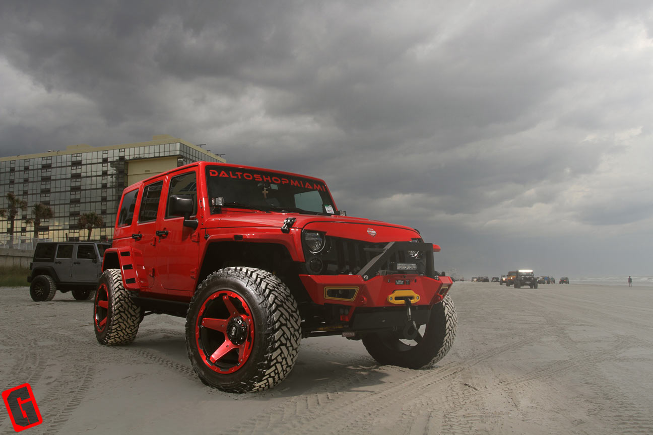 grid-offroad-gd4-brushed-red-with-black-accents-jeep-wrangler-jk-dalto-red-2