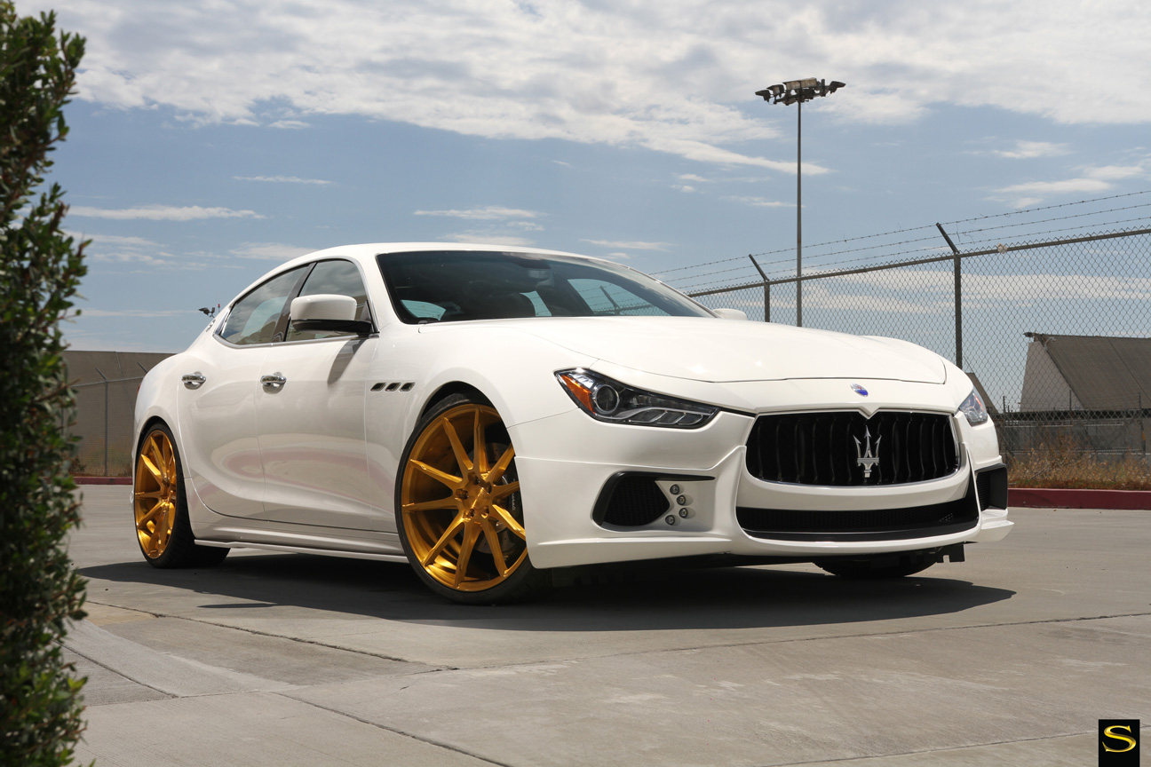 Maserati Ghibli |Black di Forza | BM12 | Brushed Gold-1